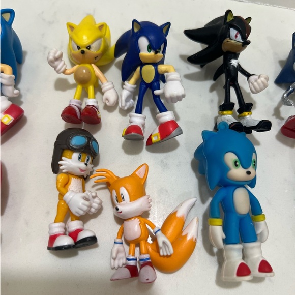 Colorful Hedgehog Character Figurine Set - Picture 11 of 16